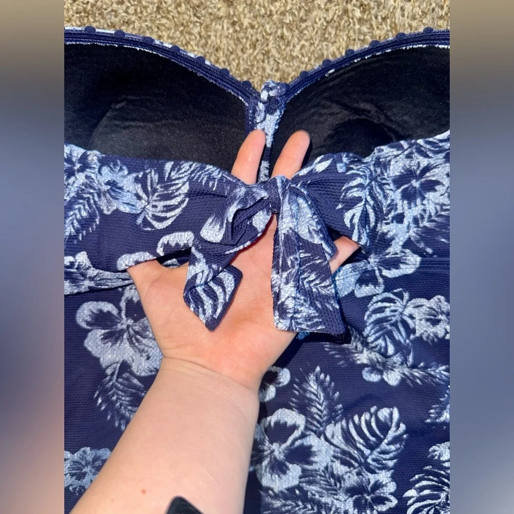 Tommy Bahama Chambray Blossom Floral Tankini Top - Picture 4 of 7